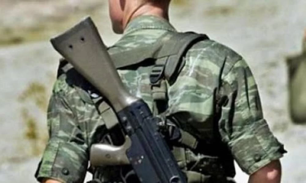 Στρατόπεδο της Κύπρου σε καραντίνα εξαιτίας ύποπτου κρούσματος από στρατιώτη